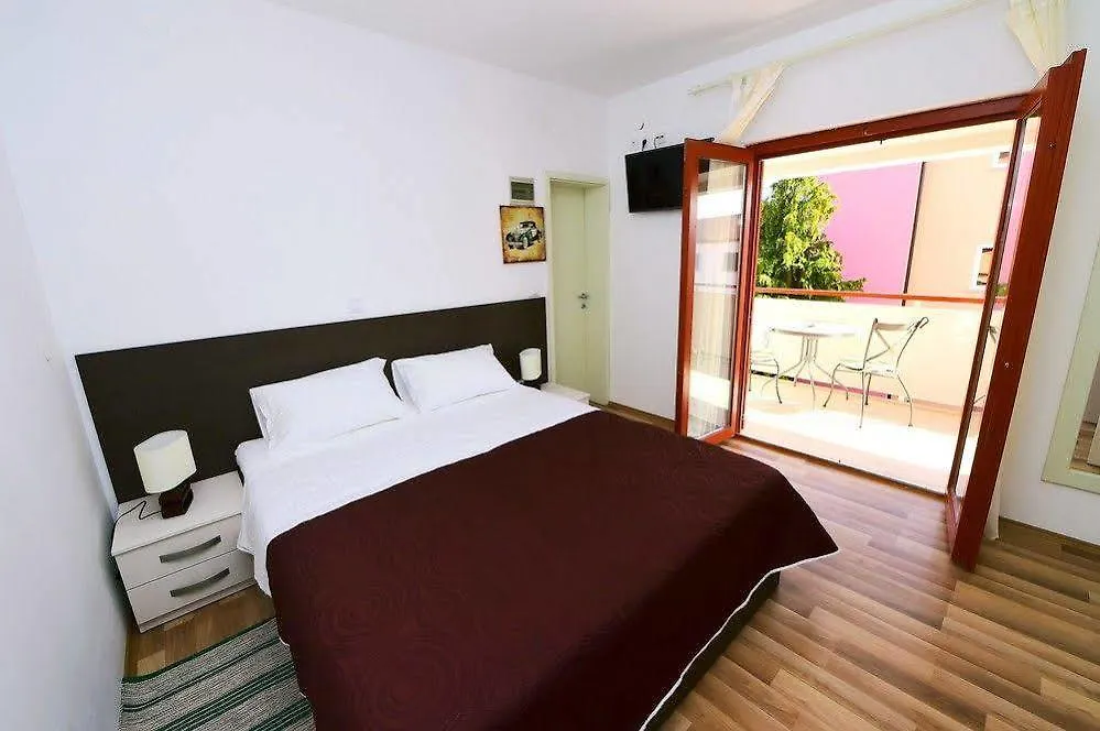 Aparthotel Zdjelar Poreč Kroatien